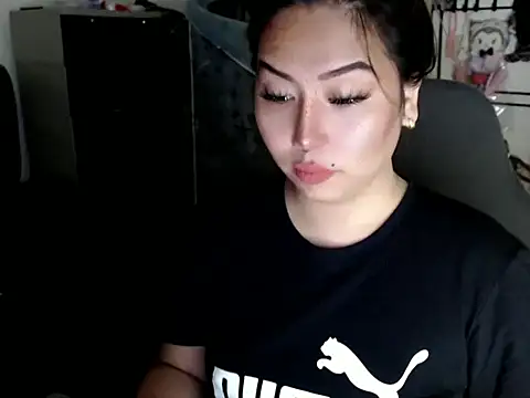 urqueendominant online show from February 2026 02:37:01 AM