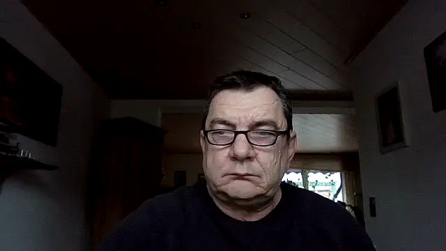 Nobbie444 online show from February 2026 03:08:01 PM