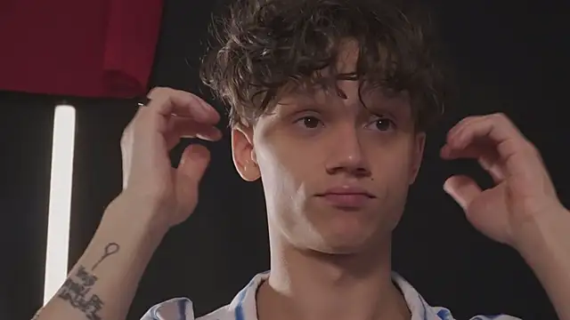 Nicky neal online show from October 2025 08:50:02 PM