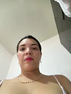 Snapshot of Sarita-candy chatting on June 2026 05:50:02 PM Sarita-candy online show from June 2026 05:50:02 PM