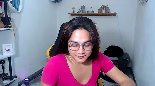 MarieLoveGlamorous online show from February 2025 12:30:02 AM