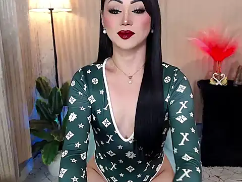 Snapshot of SeductiveAsianTs chatting on July 2026 07:24:02 AM SeductiveAsianTs online show from July 2026 07:24:02 AM