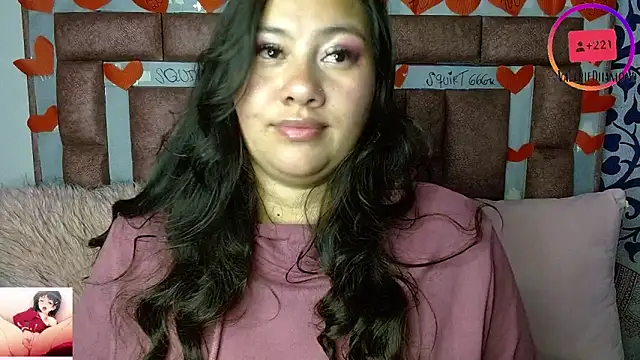 ValerieDiiamond online show from October 2025 02:22:02 AM