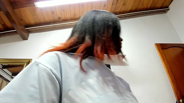 naia blessed online show from February 2025 07:09:01 PM