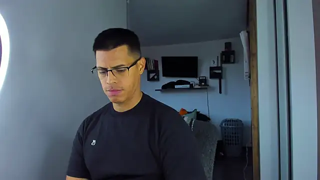  John Boy  online show from April 2026 10:59:01 PM