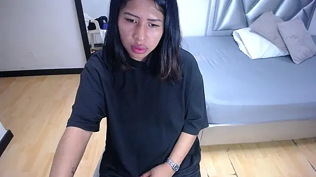 Snapshot of indian_sweety18 chatting on March 2025 01:03:01 PM indian sweety18 online show from March 2025 01:03:01 PM