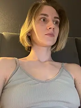 Feral berry 8133 online show from March 2025 02:37:02 AM