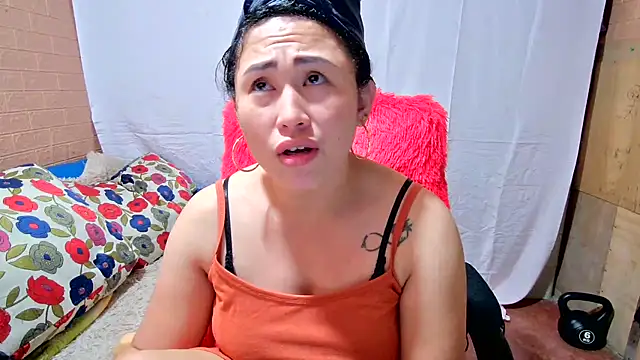 M e c e l online show from February 2025 10:58:01 PM