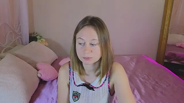 Snapshot of BrookeEvans chatting on March 2025 12:44:02 PM BrookeEvans online show from March 2025 12:44:02 PM