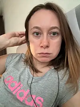 Snapshot of BrookeEvans chatting on September 2025 05:31:01 AM BrookeEvans online show from September 2025 05:31:01 AM