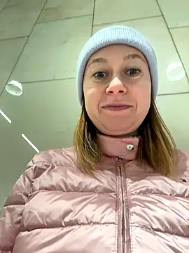 Snapshot of BrookeEvans chatting on September 2025 06:57:01 PM BrookeEvans online show from September 2025 06:57:01 PM