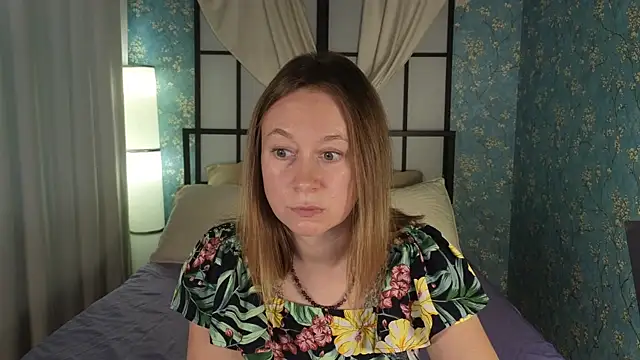 Snapshot of BrookeEvans chatting on October 2025 12:38:02 PM BrookeEvans online show from October 2025 12:38:02 PM