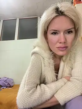 Keylili online show from February 2026 09:58:01 AM