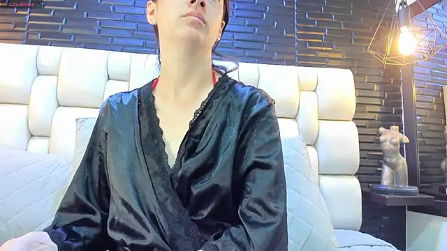 Snapshot of Salo_Heaven chatting on January 2025 02:46:01 PM Salo Heaven online show from January 2025 02:46:01 PM