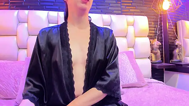Snapshot of Salo_Heaven chatting on March 2025 02:19:02 PM Salo Heaven online show from March 2025 02:19:02 PM