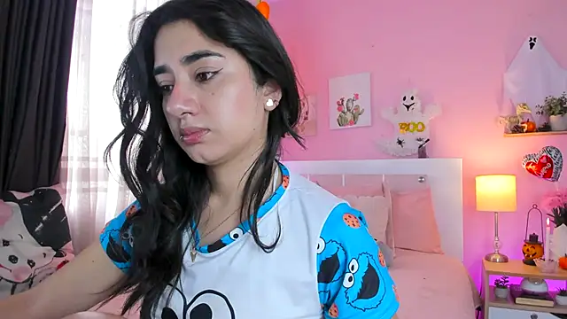 annadu011 online show from October 2025 03:13:01 PM