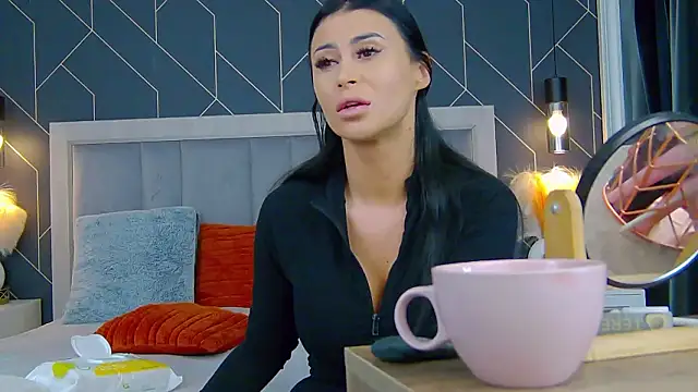 EmyLaveau online show from March 2026 05:44:02 AM