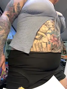 evacheers online show from November 2025 10:37:01 AM