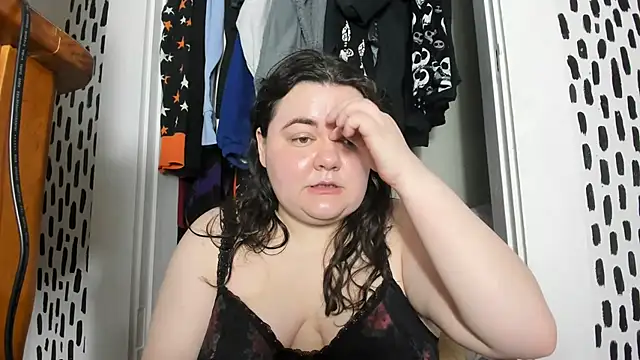 CamilaLynnAdams online show from April 2026 05:22:01 AM