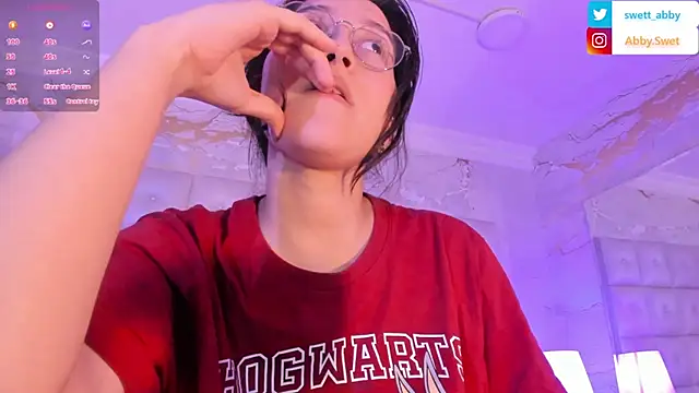 Abby Sweet1  online show from January 2025 05:44:01 PM