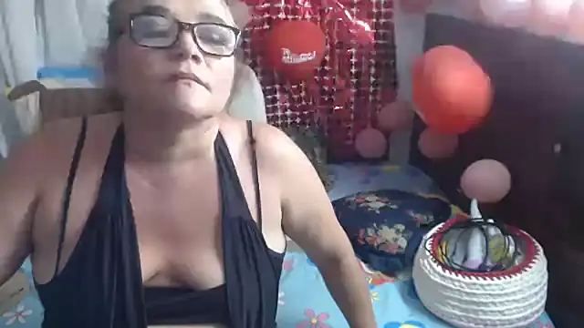 Snapshot of selenax2023 chatting on February 2025 12:41:01 AM selenax2023 online show from February 2025 12:41:01 AM