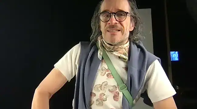 GioApri online show from February 2025 04:53:02 PM