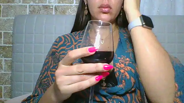 Snapshot of Glamour_Grace chatting on March 2025 04:24:01 PM Glamour Grace online show from March 2025 04:24:01 PM