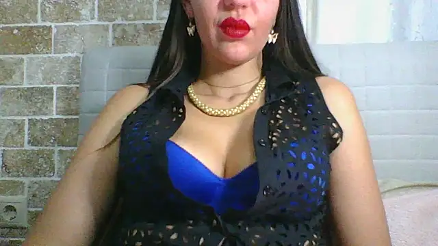Snapshot of Glamour_Grace chatting on March 2025 05:20:01 PM Glamour Grace online show from March 2025 05:20:01 PM