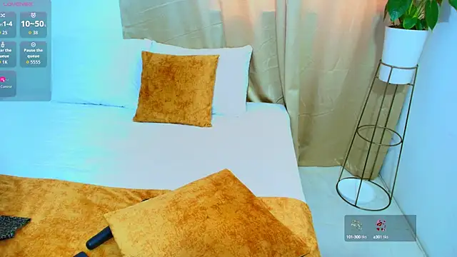 Snapshot of yulina_xue chatting on September 2025 08:31:01 PM yulina xue online show from September 2025 08:31:01 PM