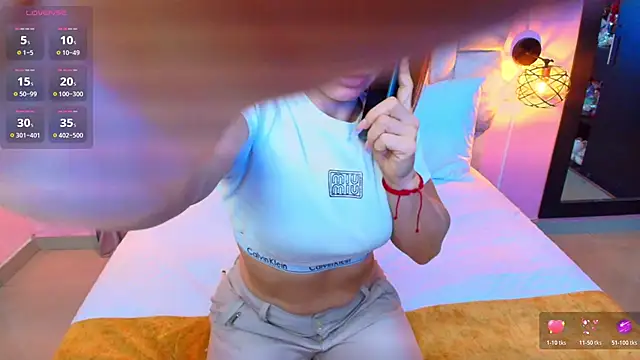 Snapshot of yulina_xue chatting on October 2025 10:06:02 PM yulina xue online show from October 2025 10:06:02 PM