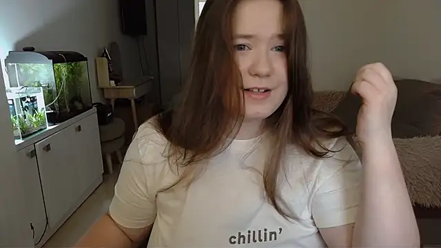 Snapshot of remirann_ chatting on February 2025 10:33:02 AM remirann online show from February 2025 10:33:02 AM