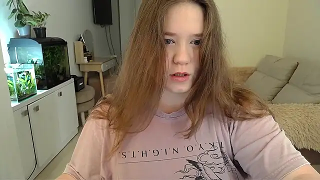 Snapshot of remirann_ chatting on March 2025 09:14:01 AM remirann online show from March 2025 09:14:01 AM