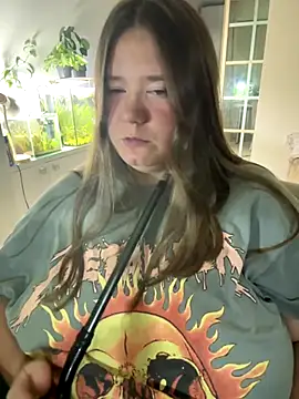 Snapshot of remirann_ chatting on September 2025 08:21:02 PM remirann online show from September 2025 08:21:02 PM