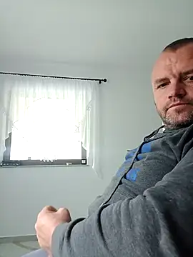 Adry1986 online show from October 2025 08:45:02 AM