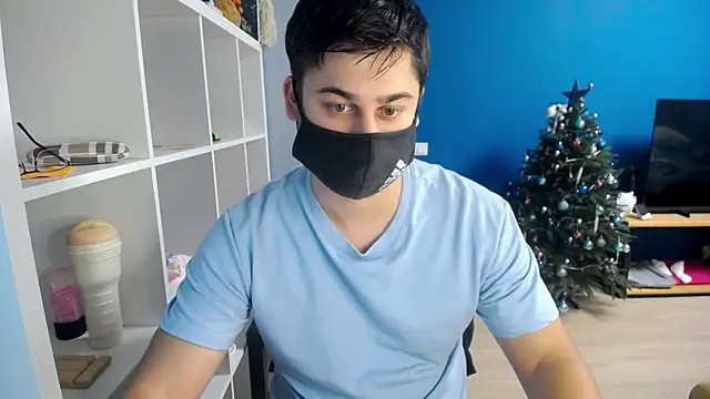 Tomguys online show from January 2025 07:42:01 PM