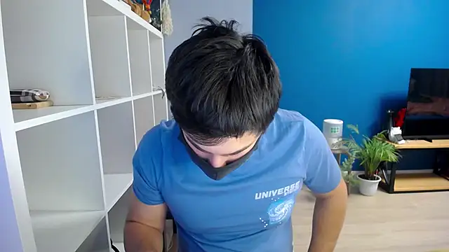 Tomguys online show from February 2025 07:14:02 PM
