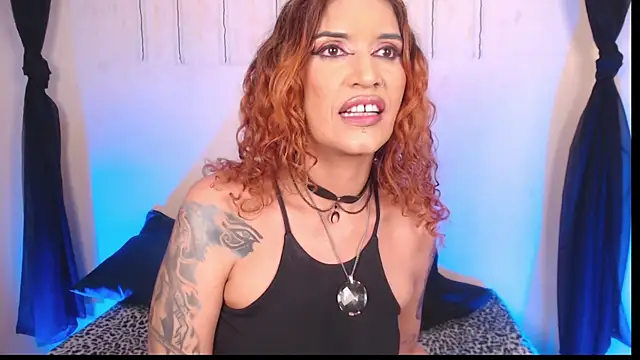 Agatha Tenebris online show from February 2026 08:52:01 PM