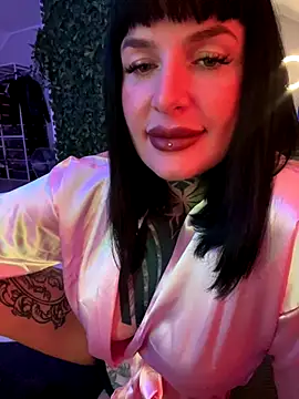 InkedBiitch online show from December 2024 05:49:02 AM
