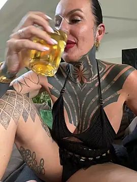 InkedBiitch online show from July 2026 01:34:02 PM