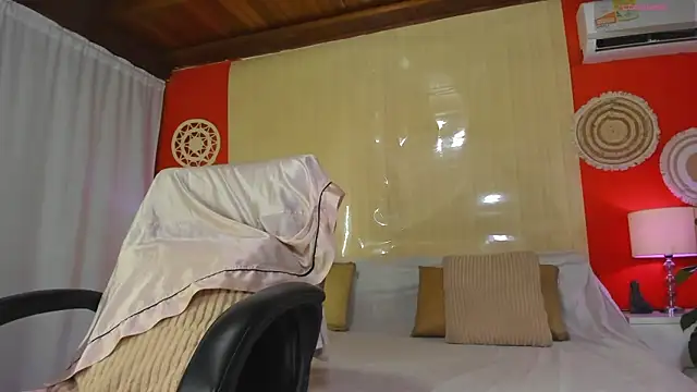 Snapshot of BarbieKano chatting on May 2026 01:00:01 AM BarbieKano online show from May 2026 01:00:01 AM