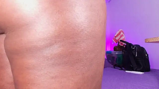  ebony-queen  online show from March 2026 03:12:02 AM