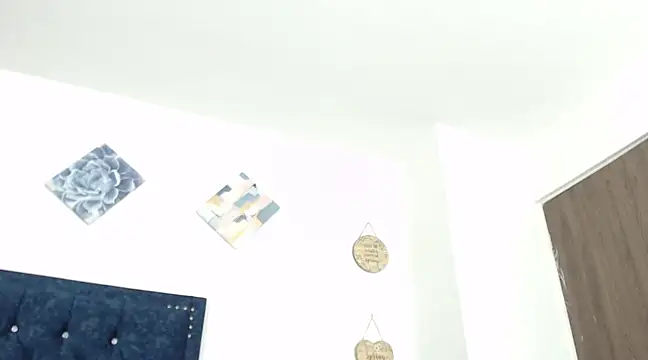 QueenSquirt  online show from February 2025 08:33:02 PM