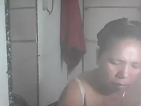 hotwet mama4uxx online show from December 2024 11:41:02 PM