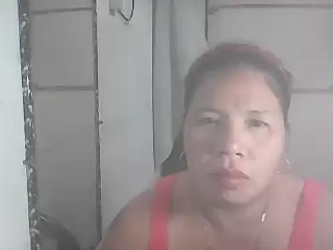 hotwet mama4uxx online show from December 2024 12:01:02 PM