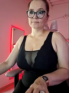 Snapshot of MariaPau_83 chatting on February 2026 03:16:02 PM MariaPau 83 online show from February 2026 03:16:02 PM