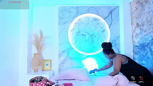 Rianamanson online show from April 2026 03:44:02 AM