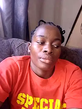 Snapshot of _cutemelania chatting on February 2025 12:16:02 PM cutemelania online show from February 2025 12:16:02 PM