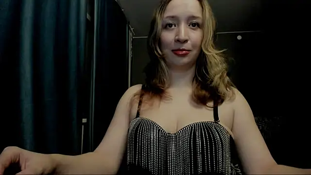 Snapshot of Eva_Rikchter chatting on February 2026 10:11:02 PM Eva Rikchter online show from February 2026 10:11:02 PM