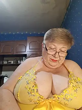 Snapshot of Lena_Gaby chatting on June 2026 07:06:02 PM Lena Gaby online show from June 2026 07:06:02 PM