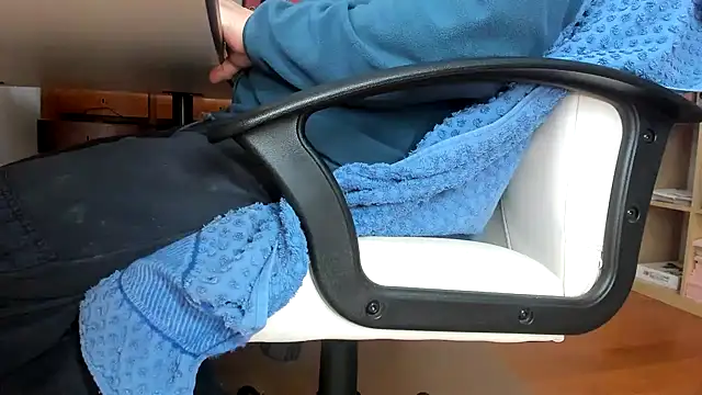 leccaleccafiga online show from December 2025 07:53:02 PM